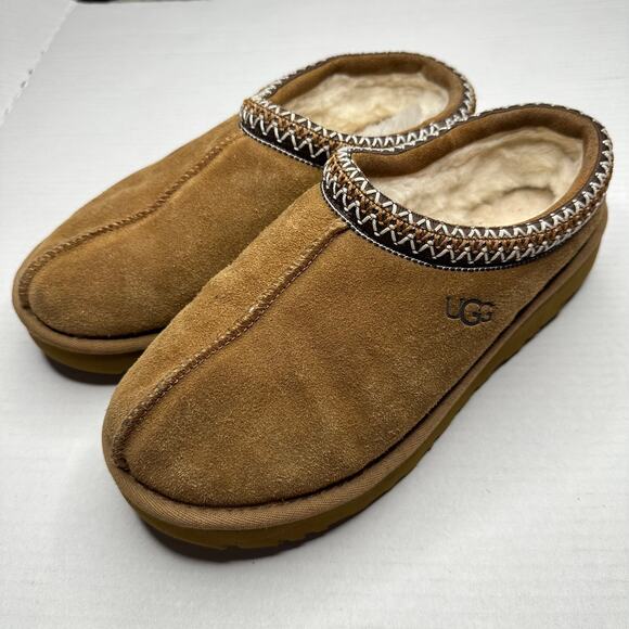 Sz 10 UGG Tasman Slippers Chestnut Brown Suede Shearling Classic Slip-On Cozy - Picture 1 of 10